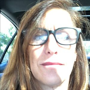 Meet your Posher, Diane